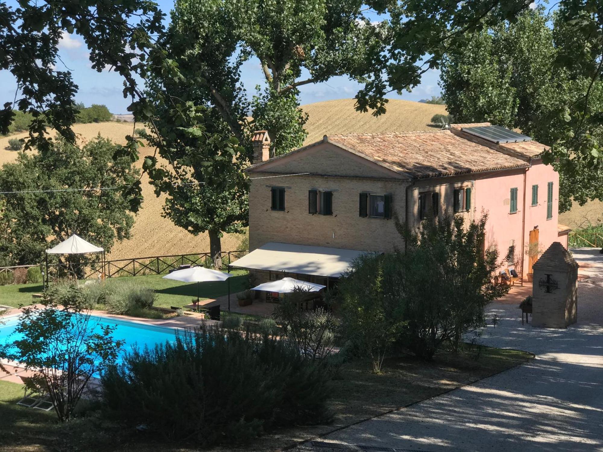 Bed and Breakfast Il Posto Perfetto Santa Maria Nuova  Zewnętrze zdjęcie