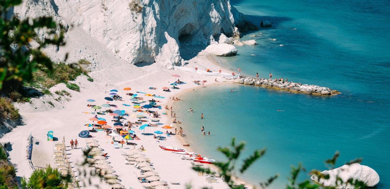 Bed and Breakfast Il Posto Perfetto Santa Maria Nuova  Zewnętrze zdjęcie